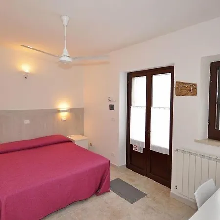 Sleeps 4 * Castiglione del Lago