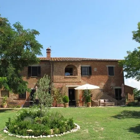Sleeps 4 Apartment