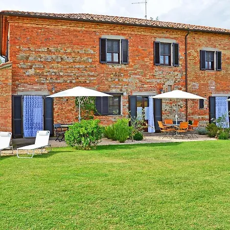 Sleeps 4 Apartment *